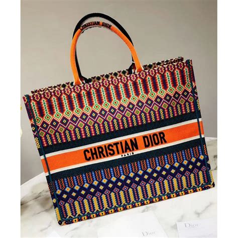 bolsa de playa christian dior